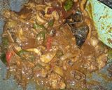 Foto langkah ke 6 dari resep 1030. Krengsengan Sotong.