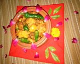 A picture of step 2 of آلو گوبھی.