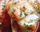 Hình bước làm 5 của món Bánh Mì Phomai Bơ Tỏi