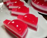 Foto langkah ke 5 dari resep Puding Merah Putih (Fanta Susu).