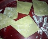 A picture of step 3 of Beef Samosa.