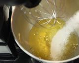 Foto langkah ke 4 dari resep Pandan Chiffon Cake.