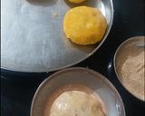 A picture of step 3 of IndoChinese Burger.