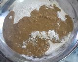 A picture of step 2 of Haleem Parathe.