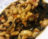 Foto del paso 9 de la receta Alubias con bacalao y trompetas de la muerte