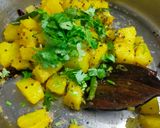 A picture of step 4 of Kappa Puzhukku (Tapioca).