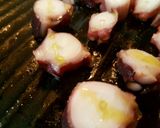 Foto del paso 6 de la receta Pulpo a plancha con puré de patatas al pimentón