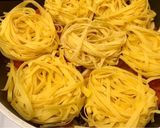 Foto del passaggio 6 della ricetta Tagliatelle seppie e moscardini