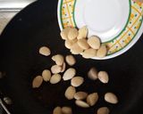 Foto del paso 5 de la receta: Trucha en salsa de almendras y naranja