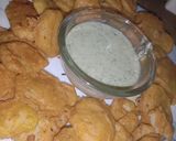 A picture of step 3 of Aloo ka pakory.