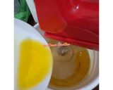 Foto langkah ke 3 dari resep Bolu Keju Mini.