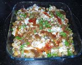 A picture of step 18 of Memoni Chaat (Mix Plate).