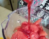 A picture of step 1 of Watermelon healthy juice.