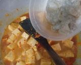 Foto langkah ke 6 dari resep Udang Tahu Kuah Pedas.