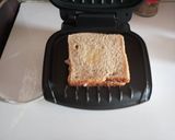A picture of step 4 of Hung curd sandwich.