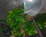 Foto langkah ke 3 dari resep Tumis Genjer Kucai.