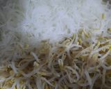 Foto langkah ke 6 dari resep Soto Ayam Favorit.