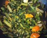 Foto del passaggio 2 della ricetta Schiscetta con Riso + puntarelle e pomodorini🍅