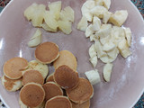 سالاد میوه با پنکیک سکه ای🥞