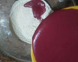 A picture of step 4 of Wheat flour beetroot cake.
