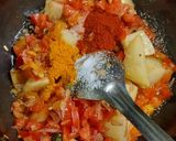 A picture of step 3 of Cauliflower potato masala.