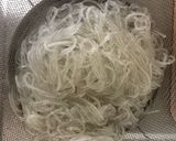 Foto del paso 1 de la receta Glass noodle con pasta de Tom Yum