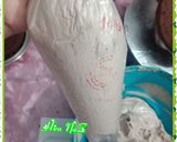 A picture of step 12 of Chocolate Cake.