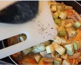 Foto del paso 5 de la receta: Pollo con curry rojo