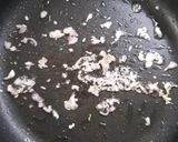 Hình bước làm 2 của món Bún gạo xào chay