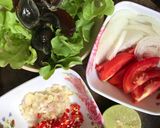 รูปขั้นตอนการทำที่ 1 ของ ยำไข่เยี่ยวม้า
