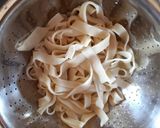 Házi szélesmetélt recept fázis 6 fotója