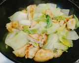Foto langkah ke 7 dari resep Ayam tumis sawi putih.