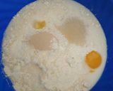 Foto langkah ke 1 dari resep Donat Susu.