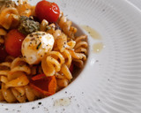 Foto del paso 7 de la receta: Pasta caprese con olivas kalamata