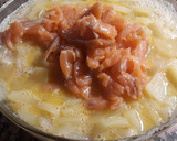 Foto del paso 4 de la receta: Tortilla de patatas, cebolla y salmón ahumado