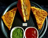 A picture of step 5 of मिक्स वेज चीला ब्रेड टोस्ट (mix veg cheela bread toast recipe in.