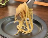 Foto langkah ke 8 dari resep Shrimp Aglio Olio.