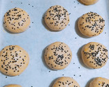 Foto del paso 7 de la receta: Bollos rellenos de queso crema