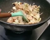 Foto langkah ke 5 dari resep Oseng buncis udang saos tiram.