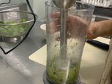 พาสต้าซอสเพสโต้ (Fettuccine with Pesto Sauce)