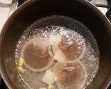 A picture of step 2 of Cardamom Milk Tea (Alaichii Wali dhood pati Chai).