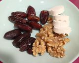 Foto del paso 4 de la receta: Boniato asado con dátiles, nueces, queso de cabra y miel