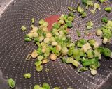 A picture of step 3 of Fried rice with spam, egg and lettuce.