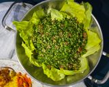 صورة لخطوة 12 من وصفة الأرز بالجزر وكرات اللحم
