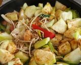 Foto del paso 3 de la receta: Pollo Salteado  con Verduras (al estilo chino)