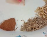 A picture of step 2 of Special biryani masala.