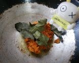 Foto langkah ke 3 dari resep Tumis Kulit Singkong dengan Kulit Ayam.