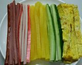 Hình bước làm 3 của món Kimbap Hàn Quốc