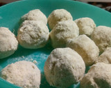 பாசிப்பருப்பு மாவு உருண்டை. ஸ்நேக்ஸ் ரெசிபி ஸ்டேப் 4 புகைப்படம்