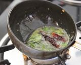 A picture of step 7 of Mooga molya randay (Green sprouts gravy).